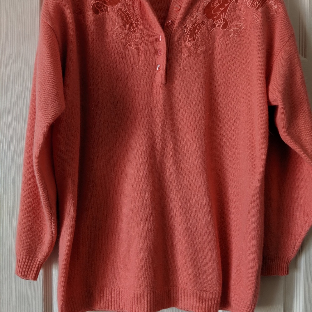 Sweater - Picture 2 of 3